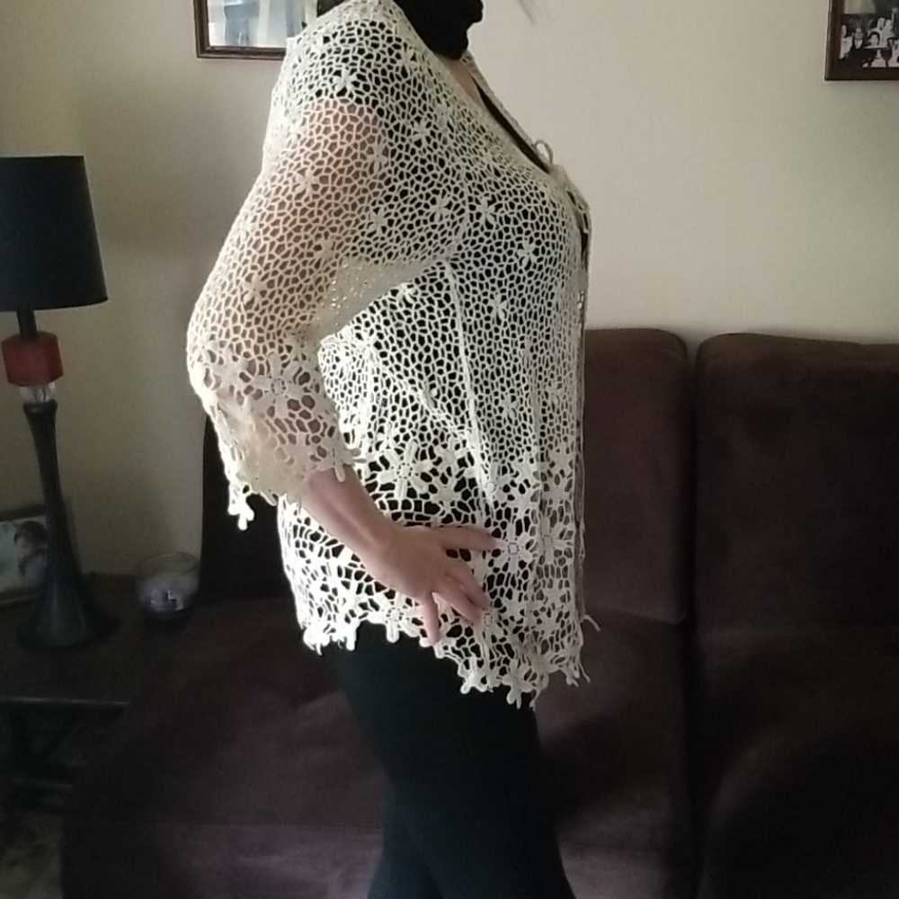 Sweater - Picture 3 of 4